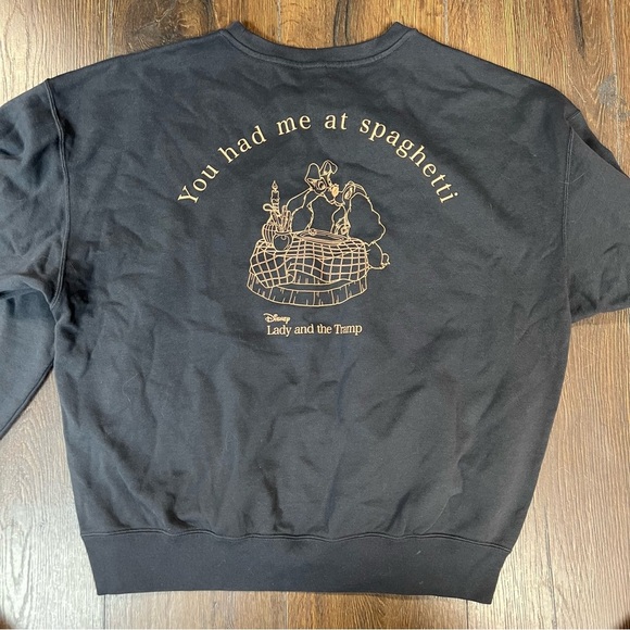 Uniqlo Disney Dearest Friends Oversized Sweatshirt SZ SM - Picture 4 of 6